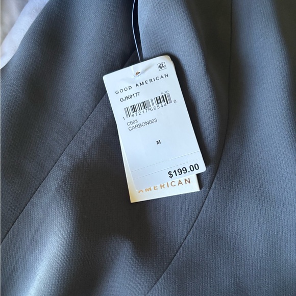 Good American woman’s Carbon Gray Blazer - Classic Tailored Fit - Picture 5 of 5